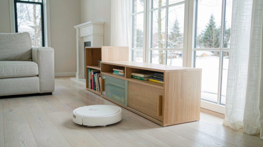 Roborock Saros Z70 Review: A 22,000Pa Vacuum With a Robotic Arm — testing notes