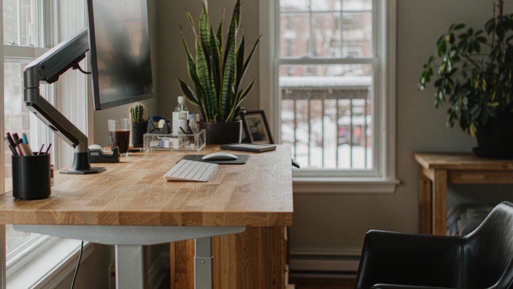 PEGZONE Dual Wall Monitor Mount Review: Heavy-Duty Space Saver — testing notes